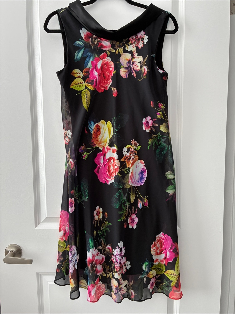 Laura Size 10 Floral Sleeveless Chiffon Overlay Shift Dress